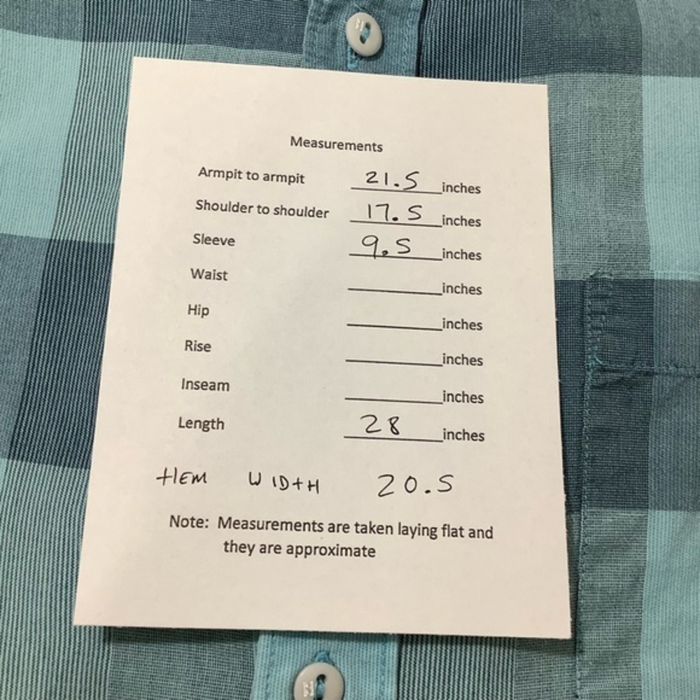 Billabong plaid shirt sleeve button up size medium EUC - Picture 11 of 11
